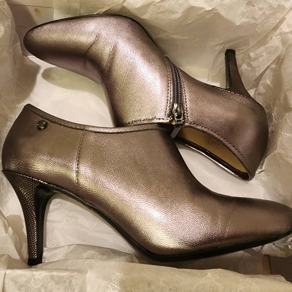Calvin Klein Silver Heeled, Ankle-Zip Booties